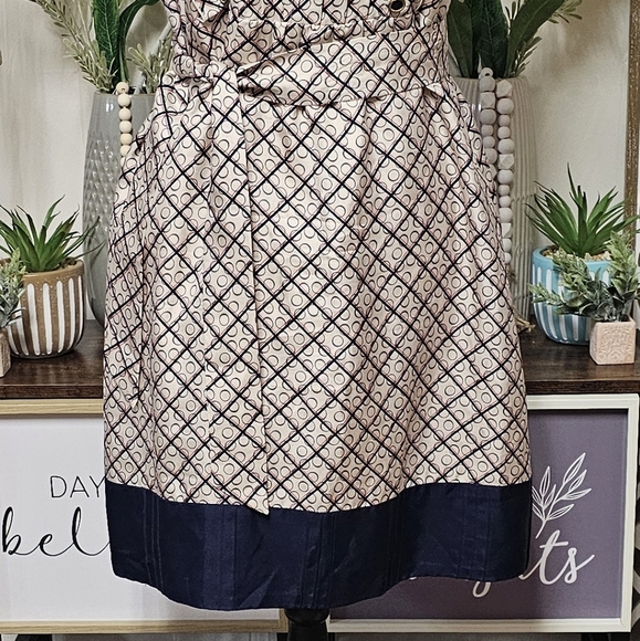 JUICY COUTURE | 100% SILK BELTED SERVANT DRESS - Picture 7 of 16